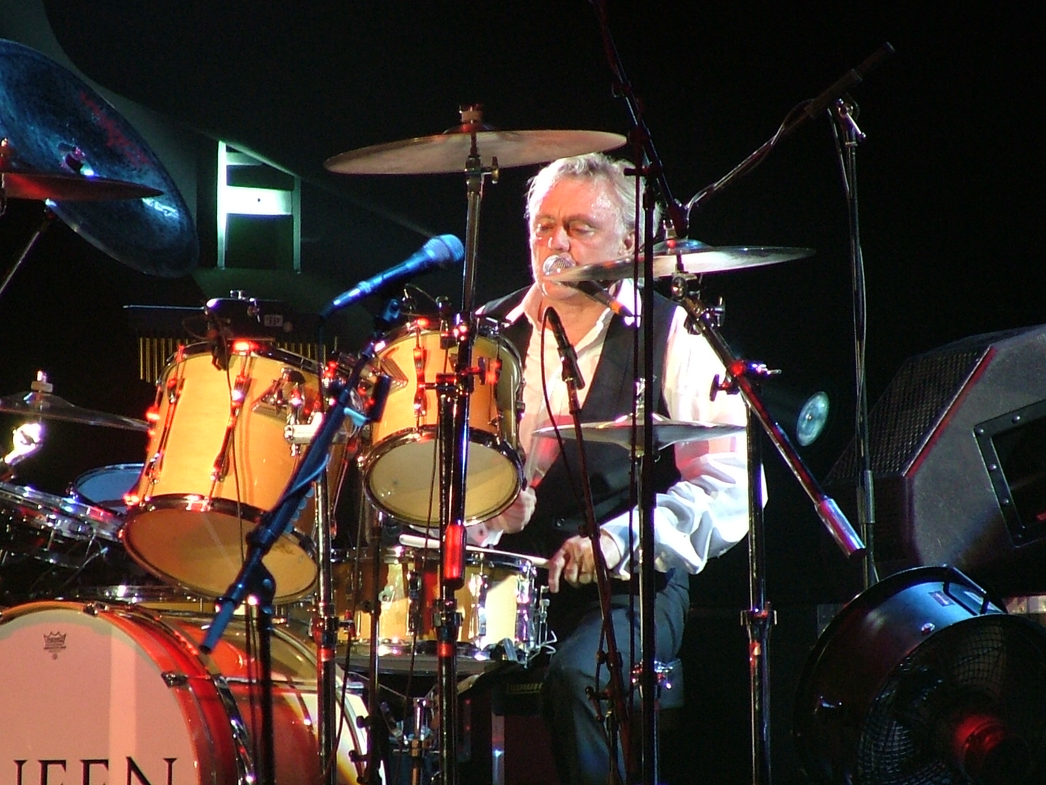 Queen Milano 5 aprile 2005 (Thank Vale Martignon)